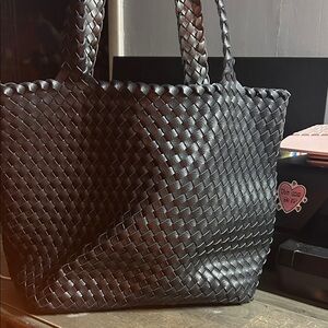Leather‎ Supple Soft Woven Tote wide straps